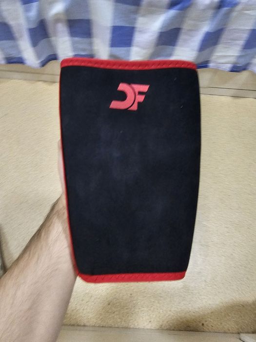 Наколенники DF. Оригинальные XL