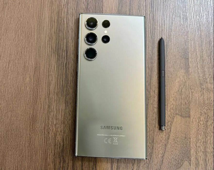 Samsung S23 ULTRA (256гб)