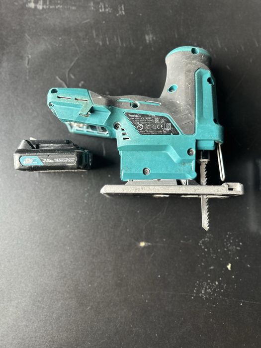 Акомулаторно зеге Makita JV102D