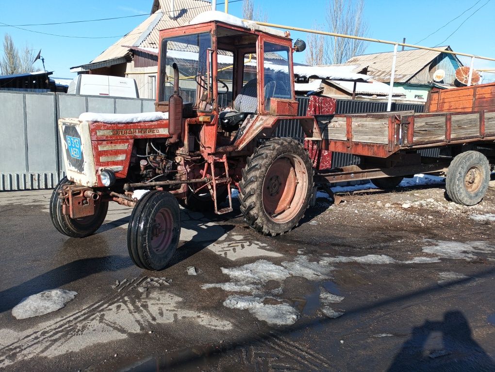 Продам трактор т 25