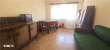 Apartament 2 camere de vanzare et.1 strada Closca cu boxa