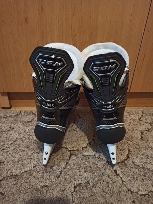 Patine hockey adulți, CCM Ribcor 76K. (NOI)