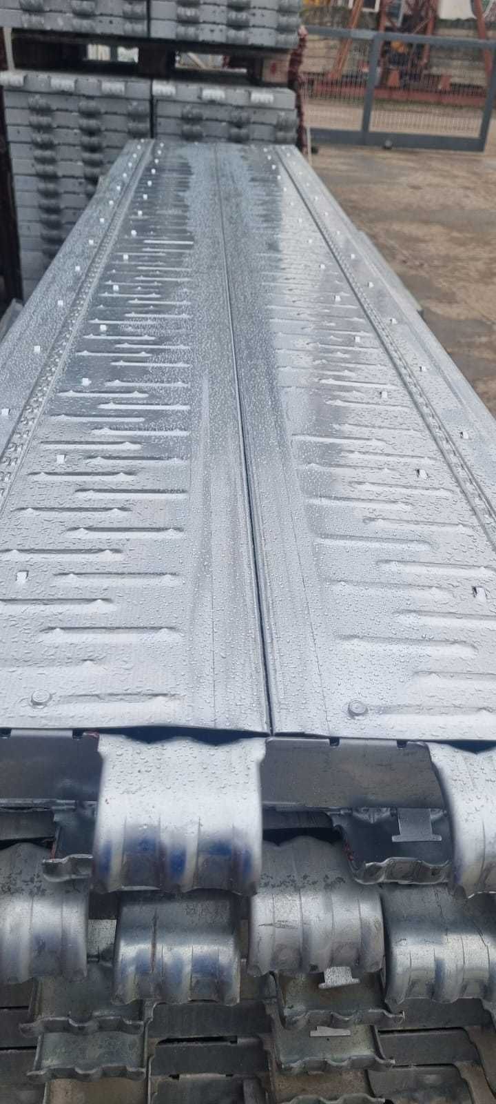 Schela metalica de exterior pentru constructii cu pas de 2,5 m