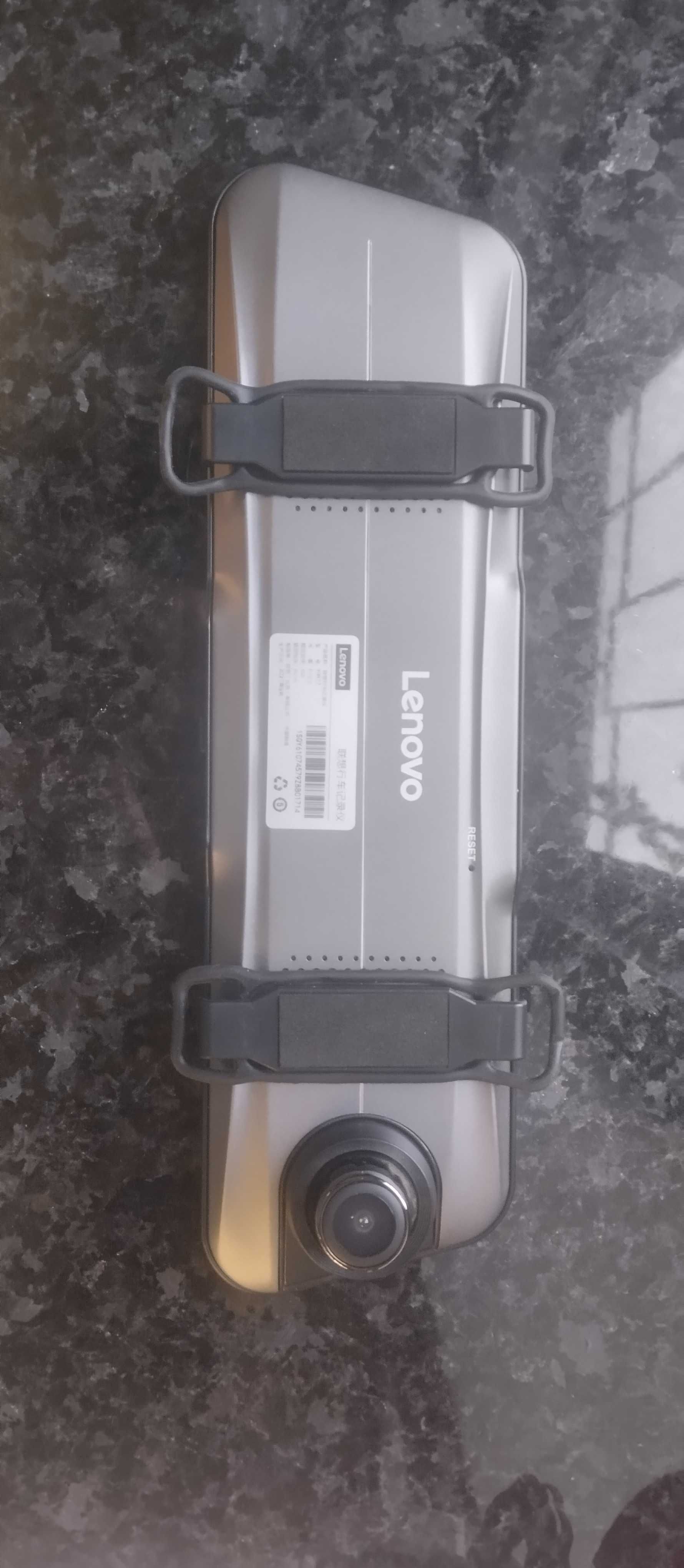 Продам видеорегистратор Lenovo hr17
