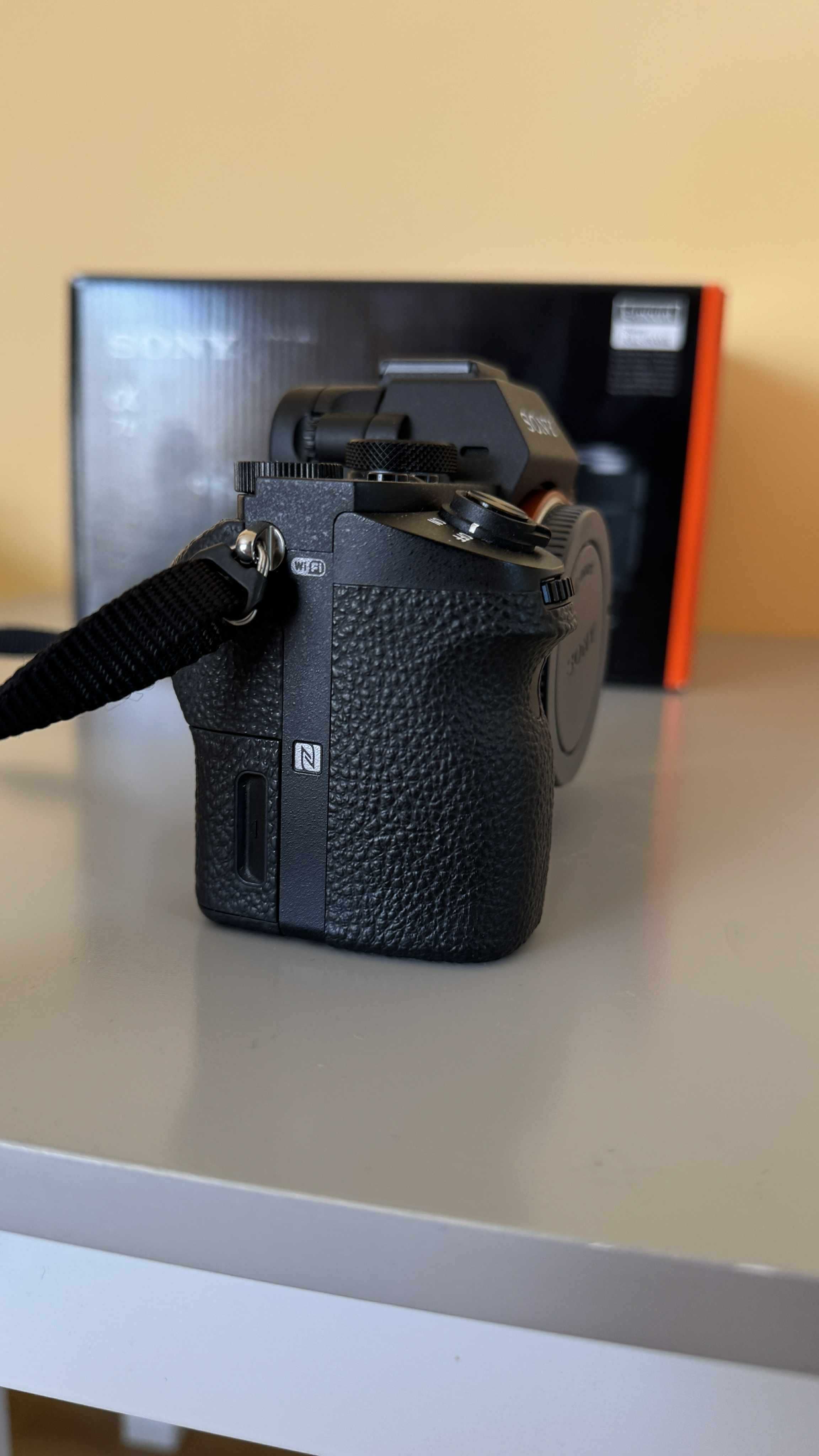 Sony A7 II +обектив Sony FE 28-70mm