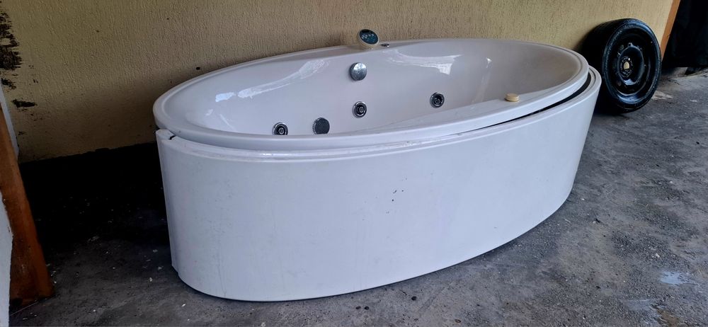 Cada cu hidromasaj 200/100 (ovala)