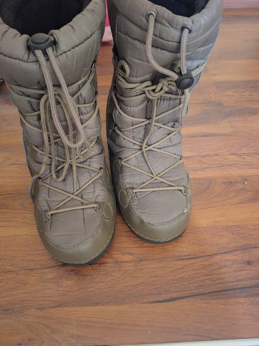 Ботуши чисто нови
