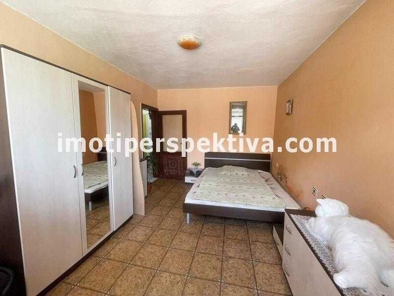 Продава се Двустаен апартамент в Пловдив, Център - 60 кв.м за 1499 €/кв.м - Снимка #2