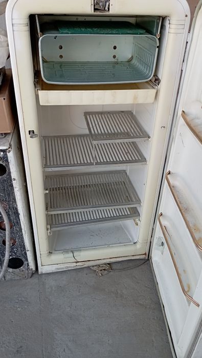 Холодильник Зил Москва