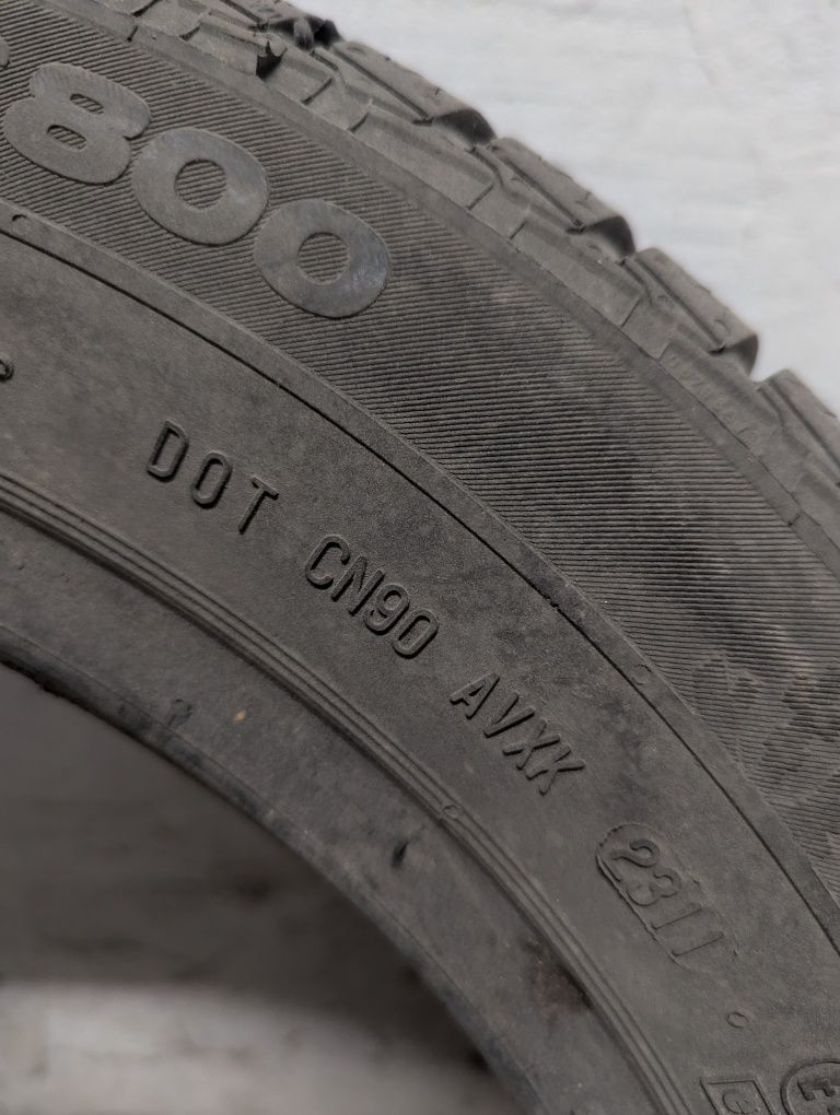 2 бр зимни гуми Pirelli в добро състояние - 205/55-R16 - DOT: 2311