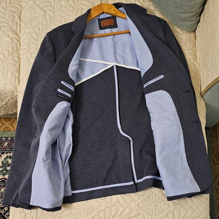 Мъжко Сако Chester Barrie и Gianni Feraud, размер 44. Състояние: Ново.