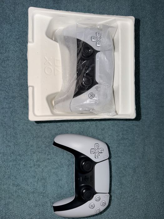 CONSOLA PS5 Digital Edition 1tb