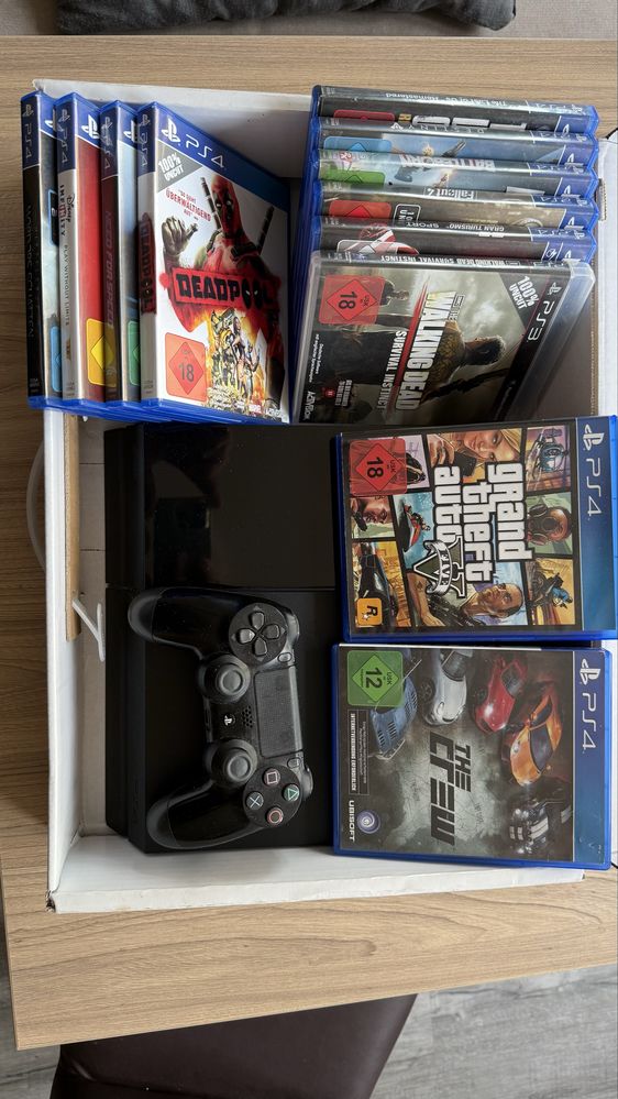PS4 1TB SSD С много игри!