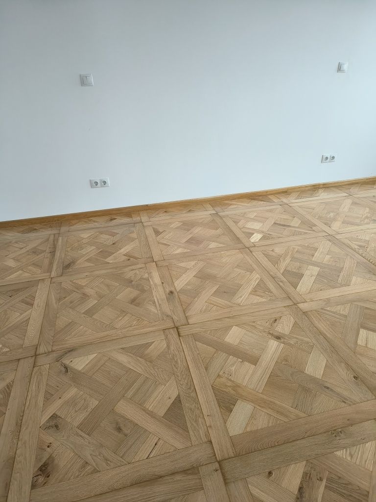Parchet/dușumele din lemn masiv