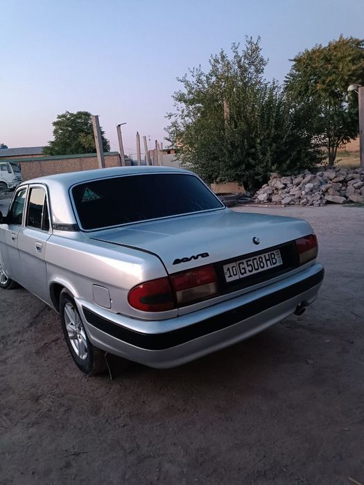 Срочно Волга 31105