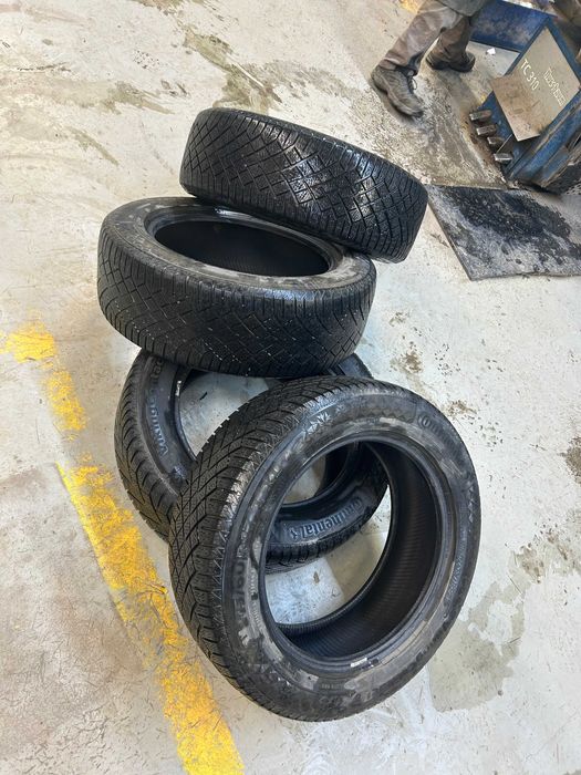 автошина резина на легковую машину