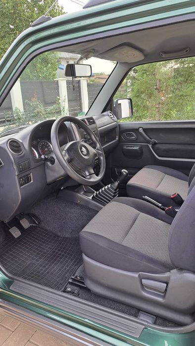 Suzuki jimny 1.3benzină din2006 AC 4X4 mic/mare buton