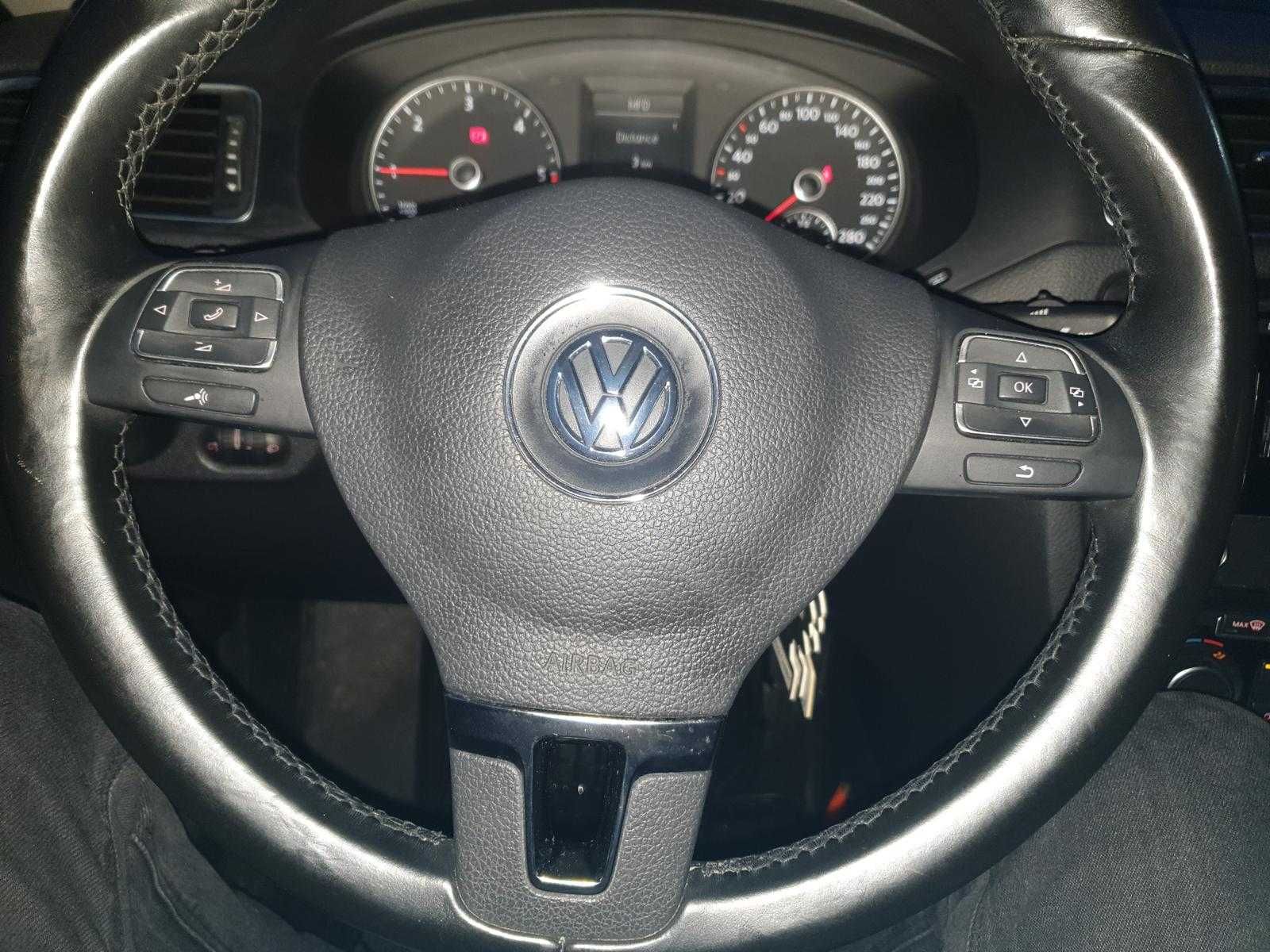 VW JETTA   2012 A6