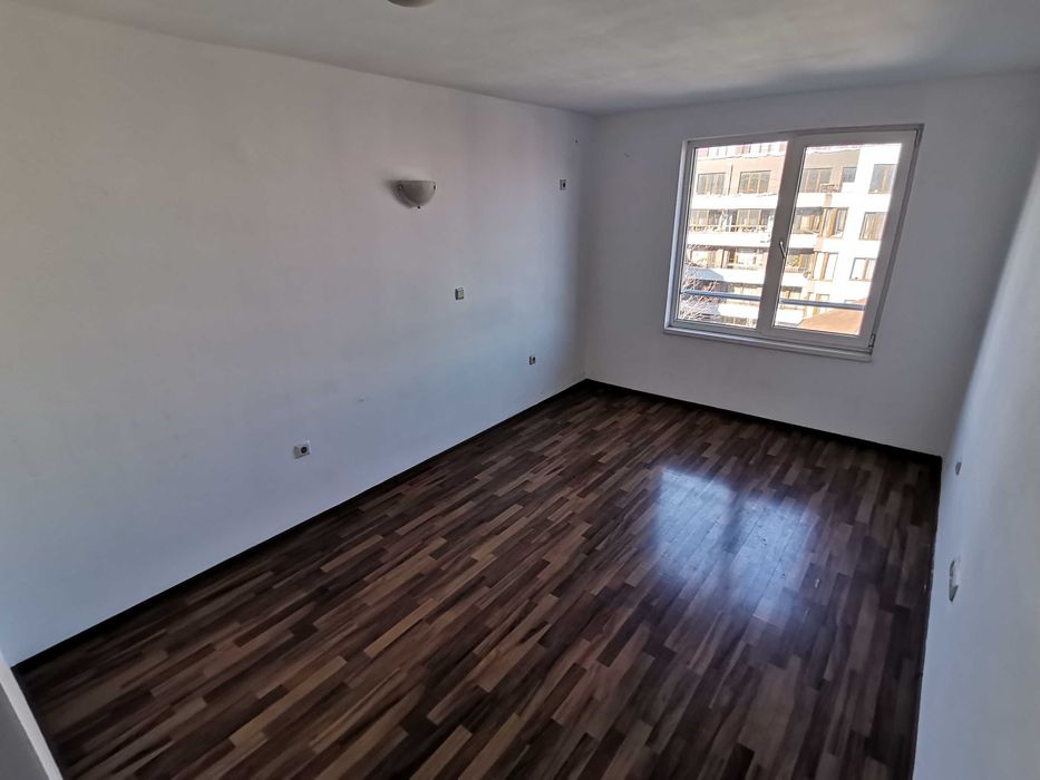 Дава се под наем Тристаен апартамент в Бургас, Възраждане - 75 кв.м за 450 € - Снимка #18