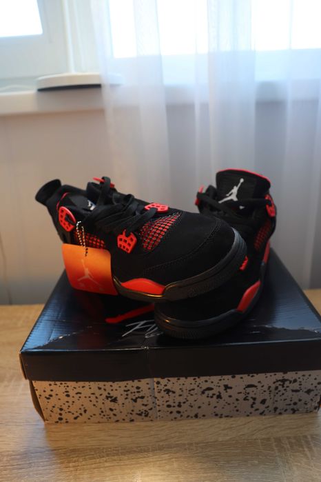 Jordan 4 Red Thunder  42