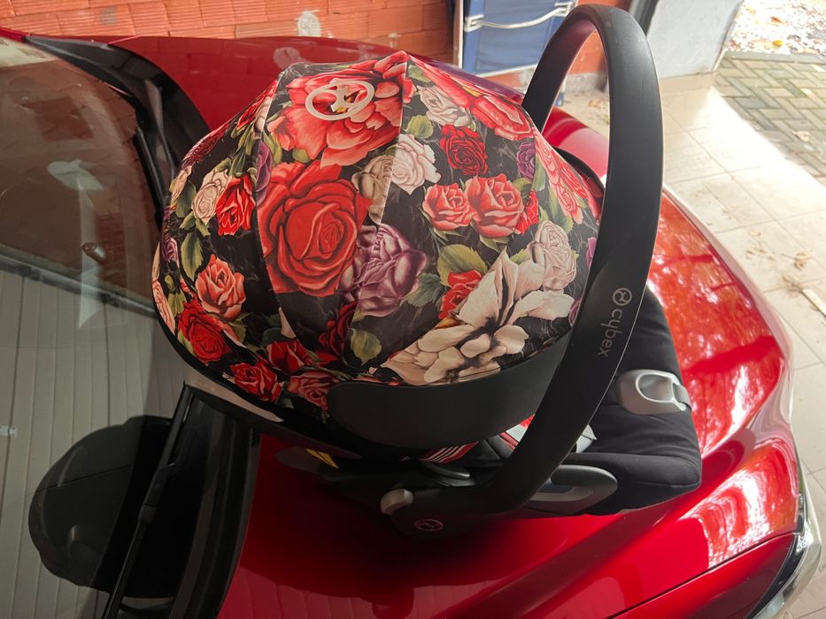 Стол за кола Cybex Cloud T i-Size Spring
