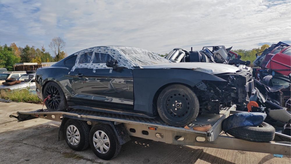Dezmembrez ford mustang 2015-2017 v6 3.7l