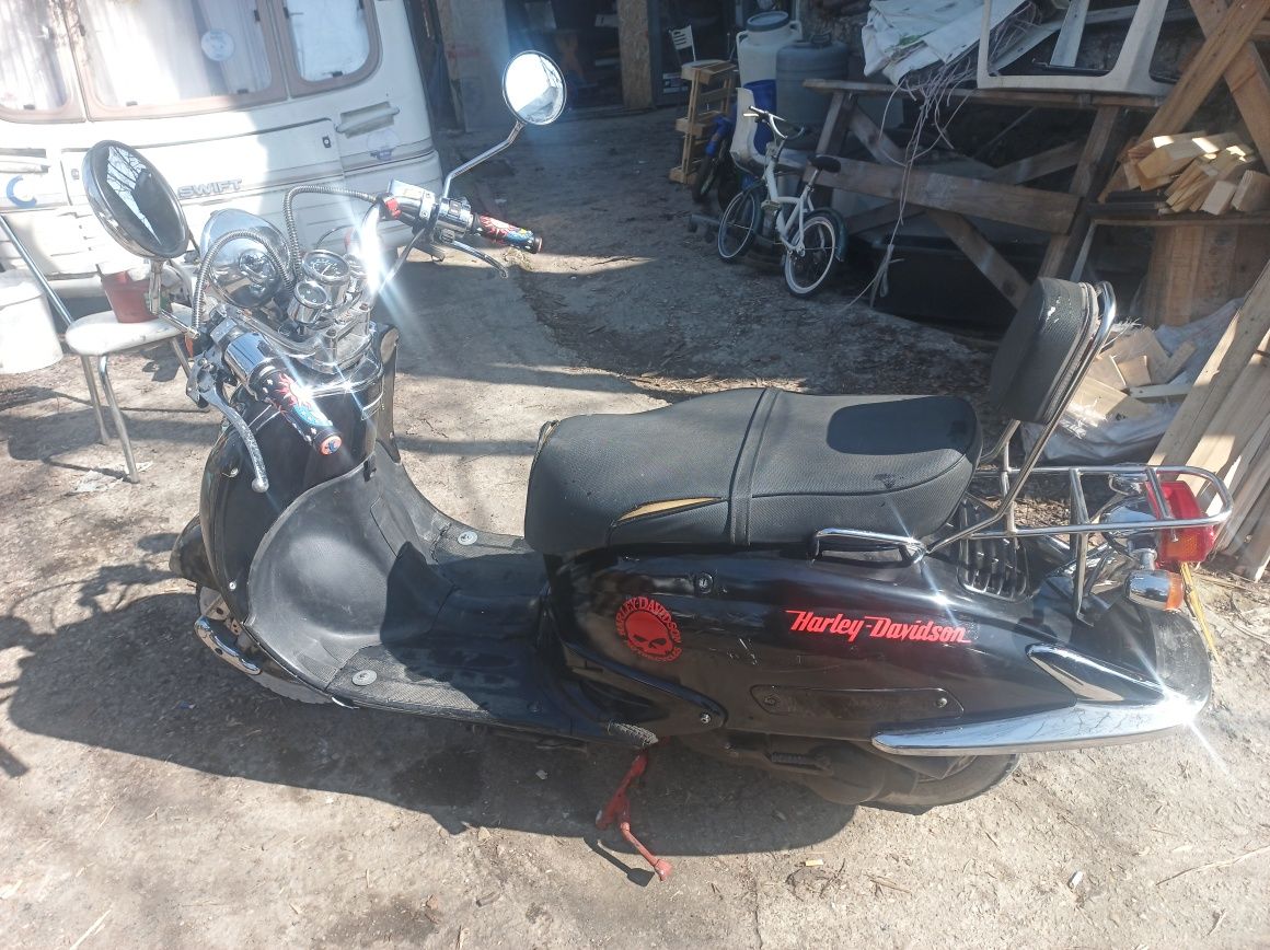 Scuter znen 50 cc
