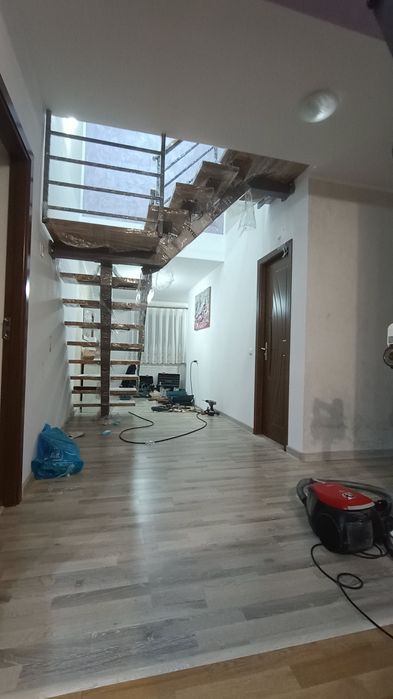 Scări interioare