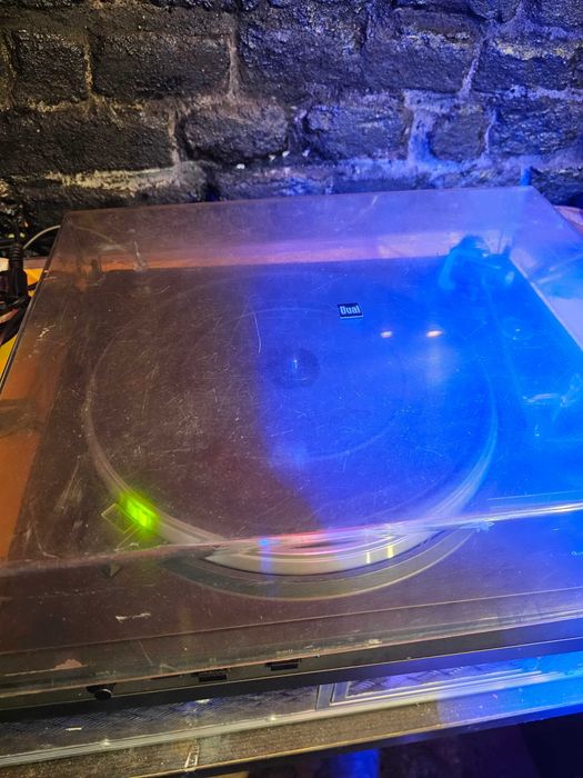 Defect pickup Dual CS 617 Q Direct Drive vinyl turntable