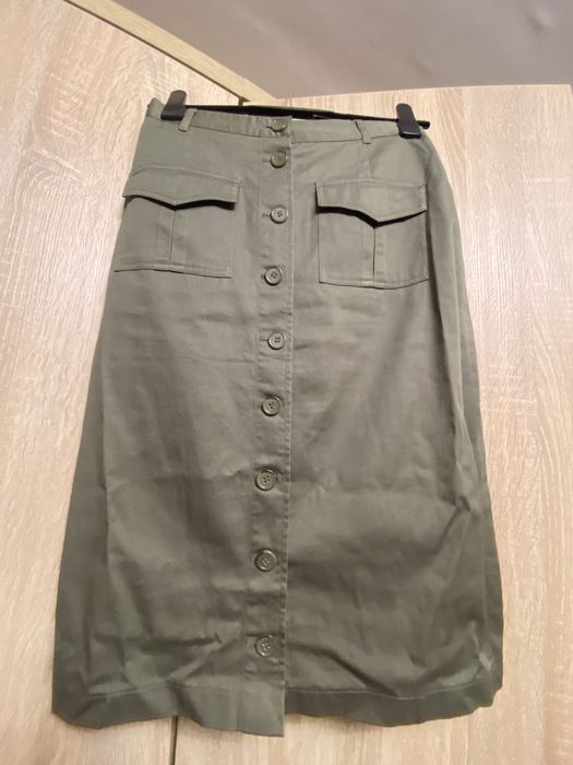 Fusta marime s, no name