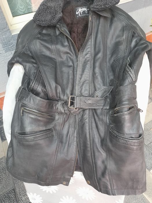 Продается кожанная куртка