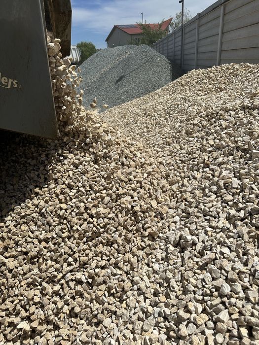 Nisip, piatra concasata, piatra decorativa, frezat de asfalt