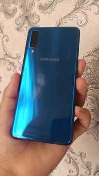 Samsung A7 (2018год) 64gb