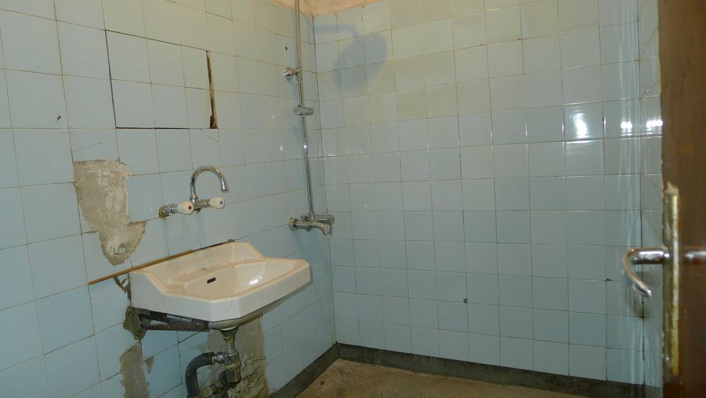 Продава се Тристаен апартамент в София, Люлин 1 - 90 кв.м за 2034 €/кв.м - Снимка #6