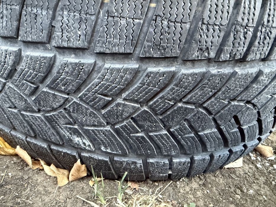 Зимни и летни гуми 17/19 цола