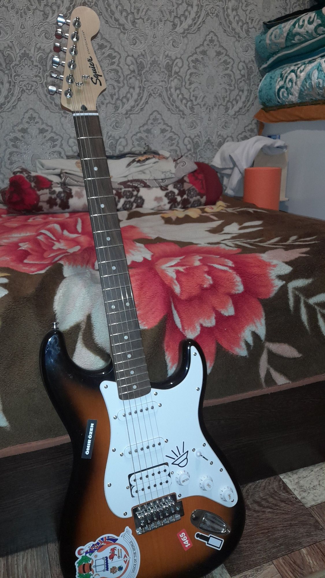 Гитара Fender Bullet Squier hss