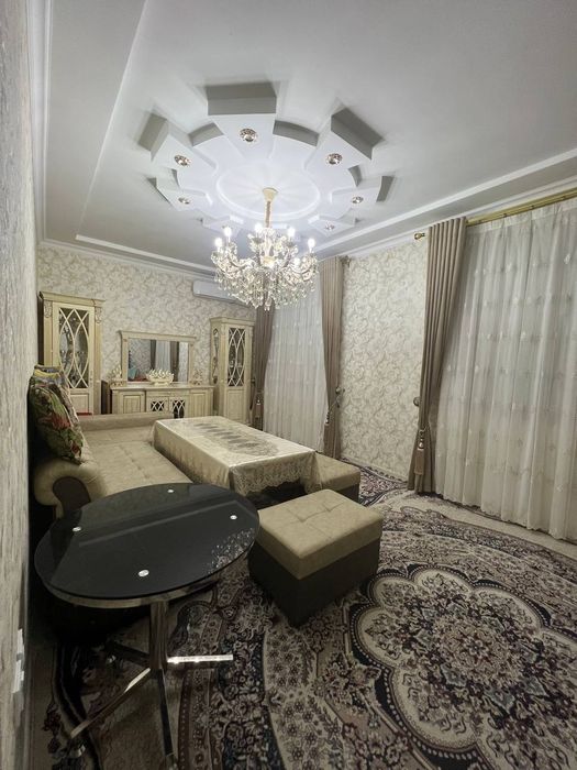 Продаётся 5-комнатный дом в Сергелинском районе 2соток 120М2