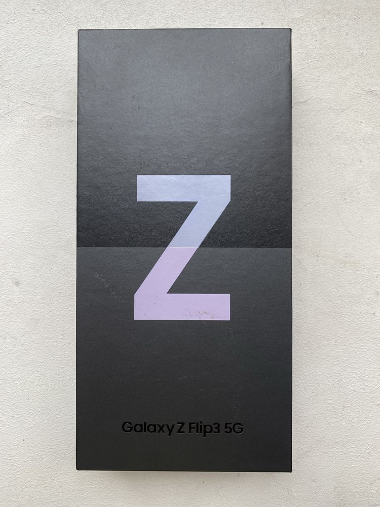 Galaxy Z Flip3 5G 128ГБ в отличном состоянии