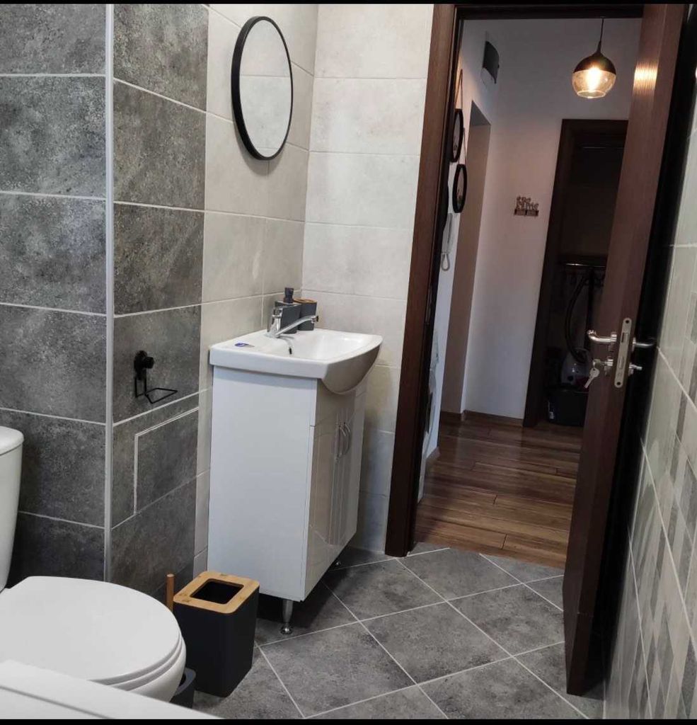 Продава се Двустаен апартамент в Стара Загора, Център - 50 кв.м за 1780 €/кв.м - Снимка #5