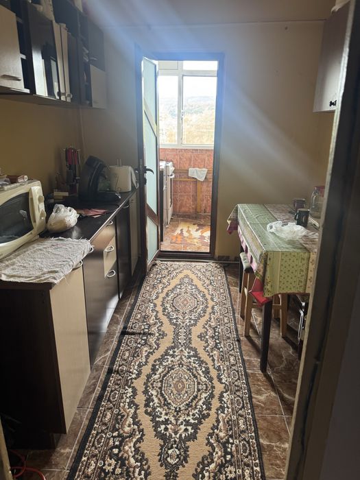 Vand apartament 2 camere