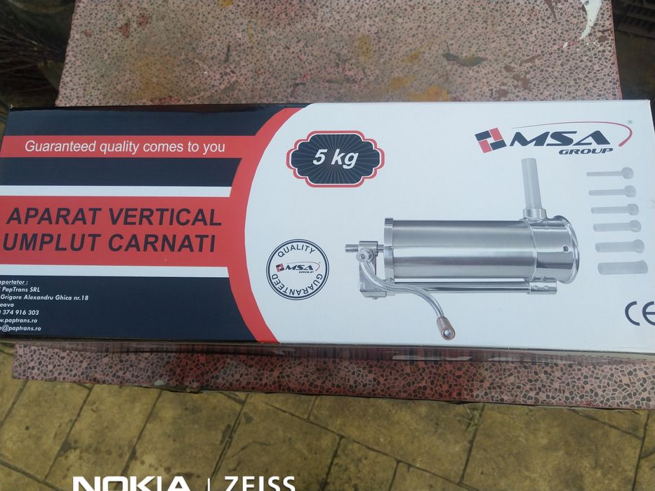 Mașina de făcut carnati(Carnatar) de 3,4 și 5kg inox