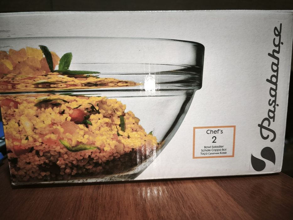 Посуда Салатник новый можно греть в микроволновке