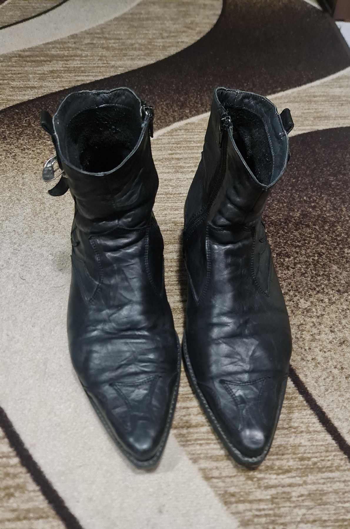 Мъжки боти черни