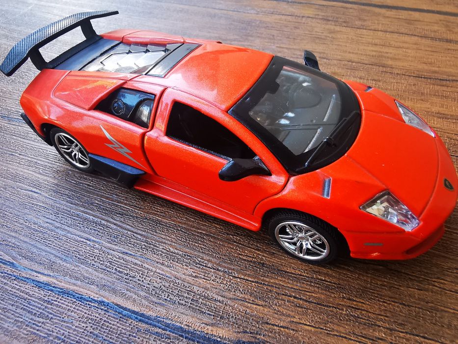 Mașini gen Lamborghini metal