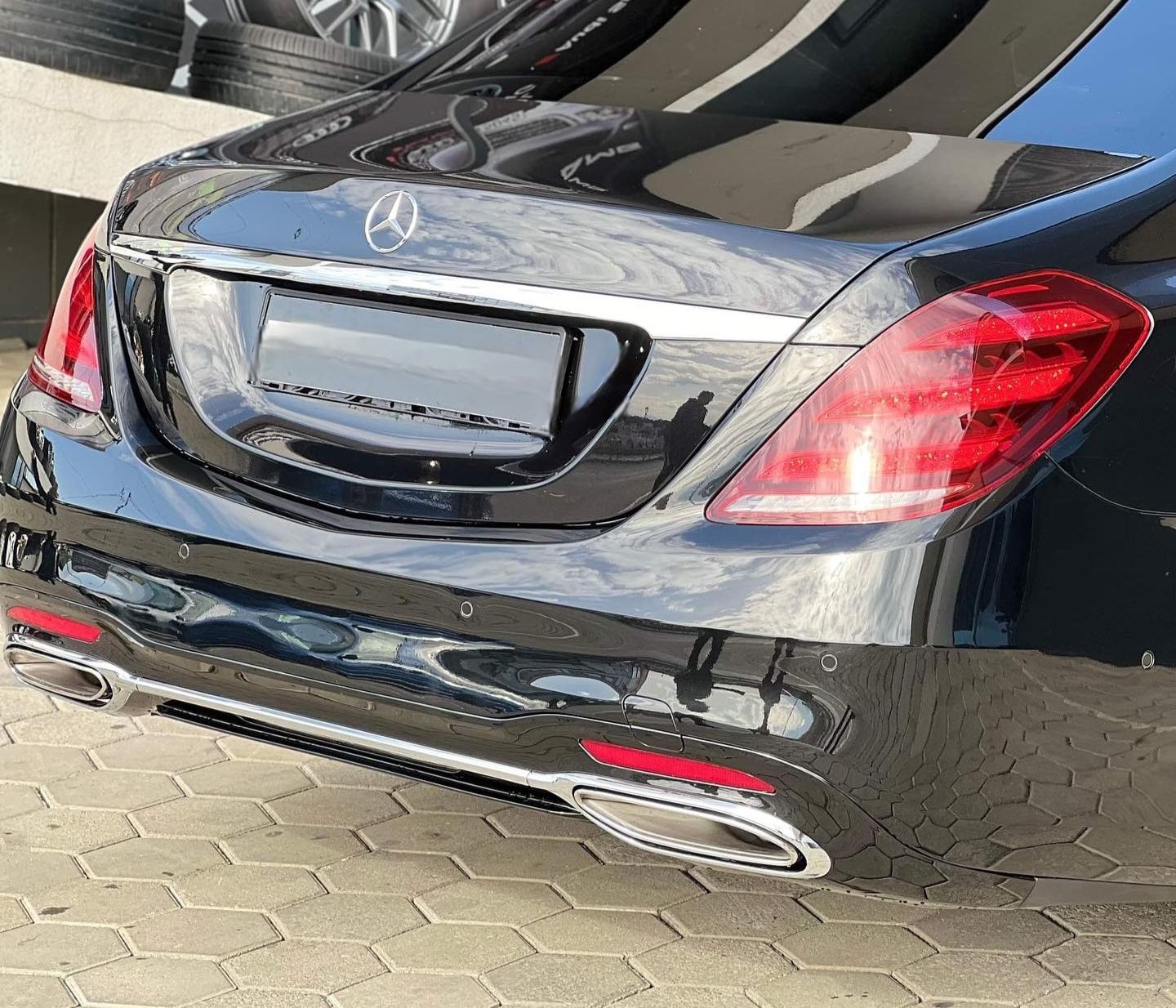 W222 AMG Line Facelift задна броня дифузьор накрайници