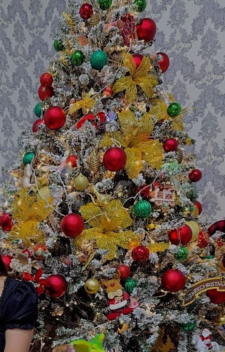 Ёлка заснеженная