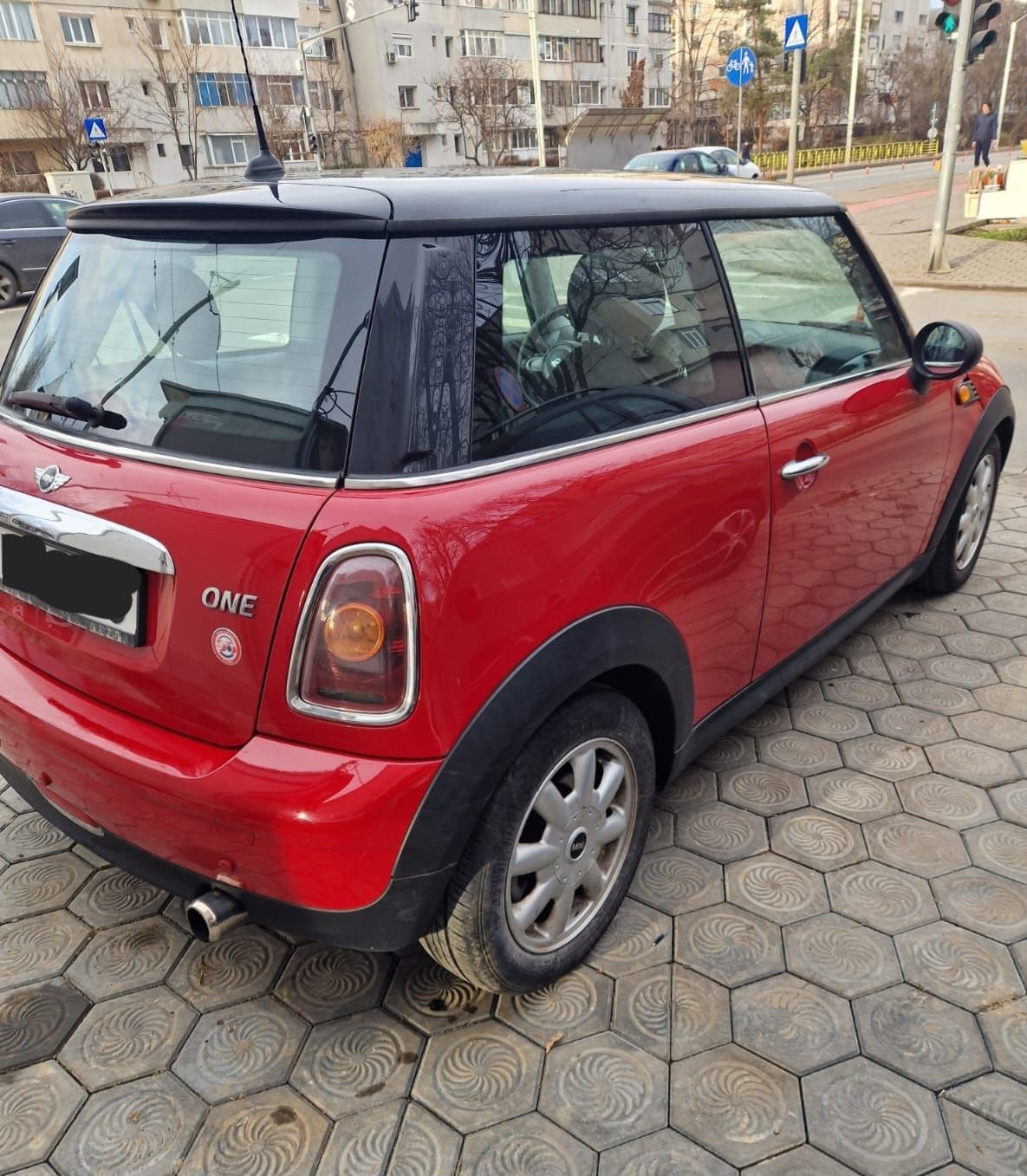 Mini One (R56)-1.400 cc-95 cp-benzina-automata-2009-153.000 km