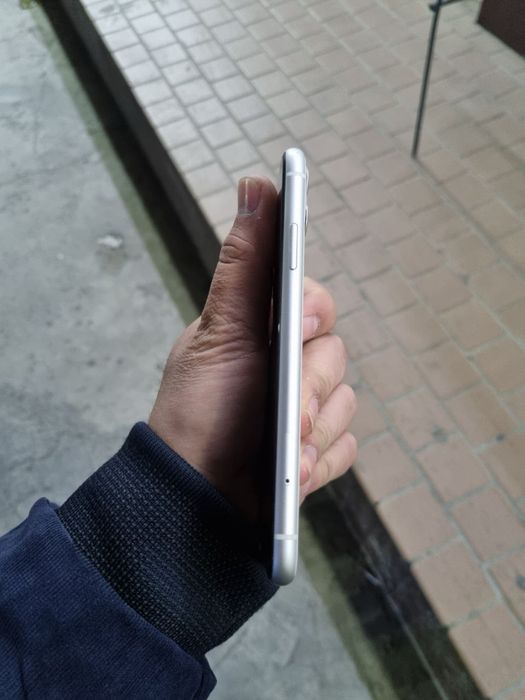 iphone 11 holati yahsh