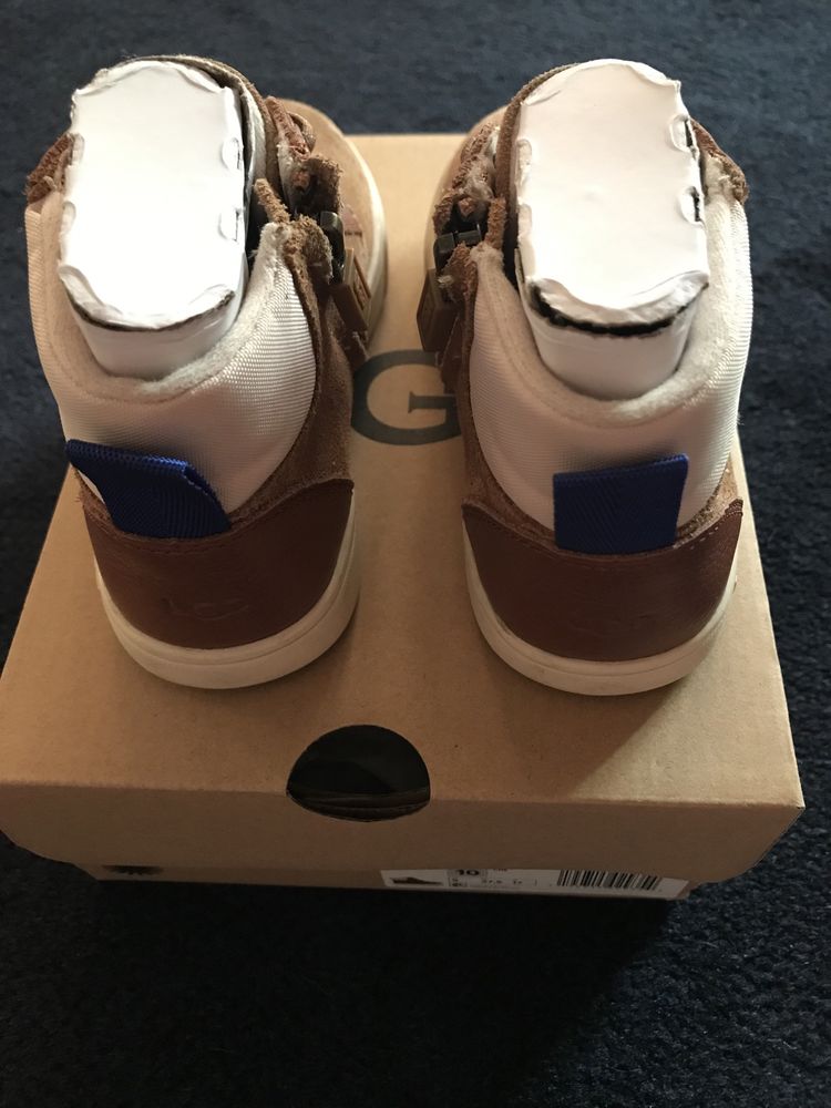 Ghetute copii UGG marimea 27.5