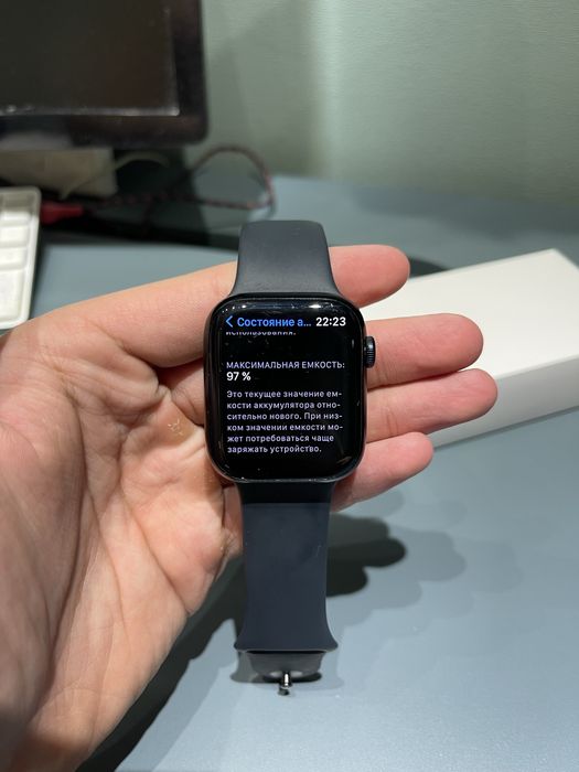 Apple watch series 8, 45 mm, 97%